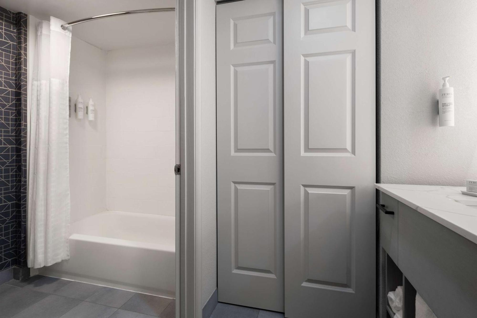 Homewood Suites By Hilton Richmond - Airport Сандстън Екстериор снимка